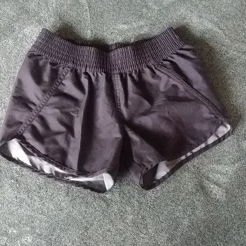 Girls board shorts